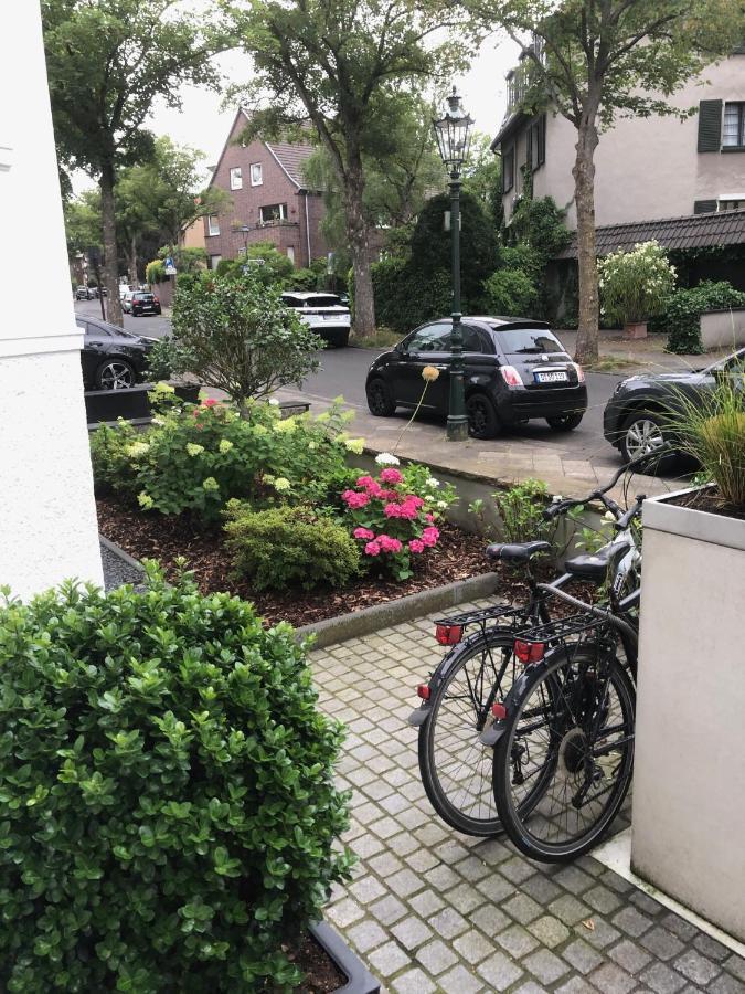 Privatzimmer Schoenfelder Düsseldorf Exterior foto