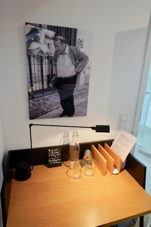 Privatzimmer Schoenfelder Düsseldorf Exterior foto
