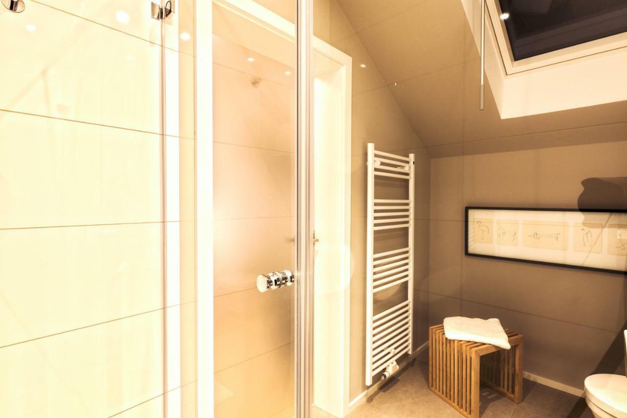 Privatzimmer Schoenfelder Düsseldorf Exterior foto